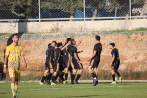 Κ19 ΑΠΟΕΛ - ΑΕΛ (φωτορεπορτάζ)