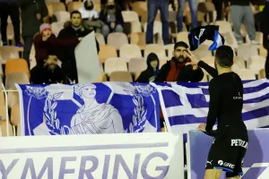 Απόλλων: Οι παίκτες "ένα" με τον κόσμο! 