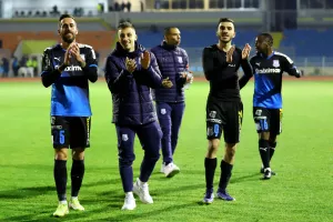 Απόλλων: Οι παίκτες "ένα" με τον κόσμο! 