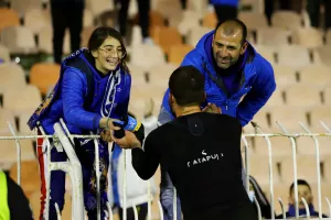 Απόλλων: Οι παίκτες "ένα" με τον κόσμο! 