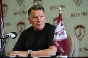 Κούγιας: «Αύξηση των ομάδων της Super League, ή αποζημίωση εκατομμυρίων»