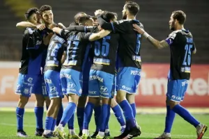 ΠΑΕΕΚ-Απόλλων: Ο Ντιγκινί έσωσε τον βαθμό στις καθυστερήσεις! (φώτος)