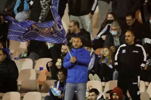 Βοήθησε ο κόσμος