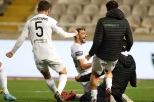 Ολυμπιακός - ΠΑΕΕΚ: Ανάσανε μετά από 95 μέρες! (φώτος)