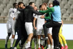 Ολυμπιακός - ΠΑΕΕΚ: Ανάσανε μετά από 95 μέρες! (φώτος)