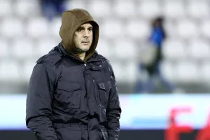 Με κουκούλα ο Τιμούρ