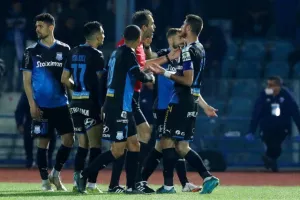 Απόλλων-Ανόρθωση: "Έσπασαν" καρδιές, ήρωας Γιοβάνοβιτς! (φώτος)