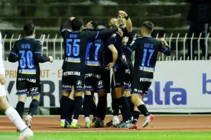 Δόξα-Απόλλων: Στο +6 με Πίττα και Αλμπάνη! (φώτος)
