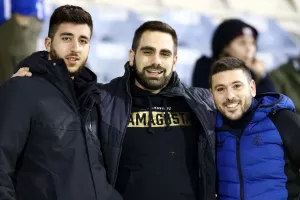 Γήπεδο για την "Κυρία"