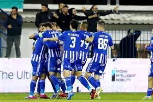 Ανόρθωση: Κερδίζει και τα φέρνει όλα "τούμπα"!