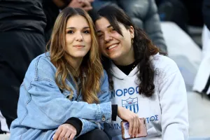 (Φωτορεπορτάζ) Ο κόσμος στο ΑΠΟΕΛ-Ανόρθωση