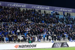 (Φωτορεπορτάζ) Ο κόσμος στο ΑΠΟΕΛ-Ανόρθωση