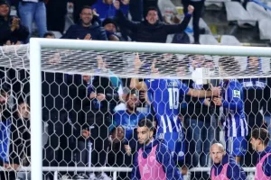 ΑΠΟΕΛ - Ανόρθωση: Λάζαρος και Χρυσοστόμου την εκτόξευσαν 2η! (φώτος)
