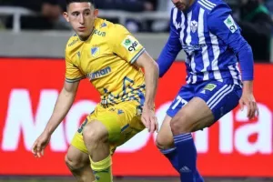 ΑΠΟΕΛ - Ανόρθωση: Λάζαρος και Χρυσοστόμου την εκτόξευσαν 2η! (φώτος)