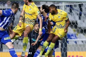 ΑΠΟΕΛ - Ανόρθωση: Λάζαρος και Χρυσοστόμου την εκτόξευσαν 2η! (φώτος)
