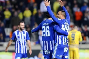 ΑΠΟΕΛ - Ανόρθωση: Λάζαρος και Χρυσοστόμου την εκτόξευσαν 2η! (φώτος)