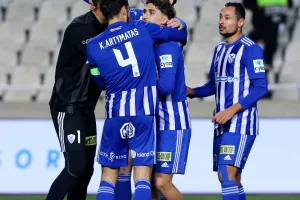 (ΒΙΝΤΕΟ) Ο Χρυσοστόμου ξεκίνησε από το κέντρο... και σκόραρε!