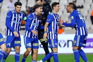 ΑΠΟΕΛ - Ανόρθωση: Λάζαρος και Χρυσοστόμου την εκτόξευσαν 2η! (φώτος)