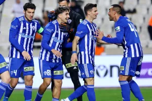 (ΒΙΝΤΕΟ) Ο Χρυσοστόμου ξεκίνησε από το κέντρο... και σκόραρε!