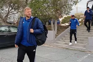 Η άφιξη της Ανόρθωσης (Φώτος)