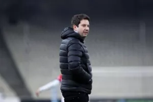 "Ήμασταν καλύτεροι, αλλά χάσαμε ξανά από δικά μας λάθη"