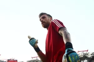 "Μετά τον αποκλεισμό από τη Λαμία ο Μαρινάκης ήρθε στ' αποδυτήρια με 15 οπαδούς..."
