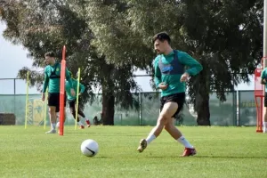 Focus... σε ΠΑΕΕΚ (Φώτος)