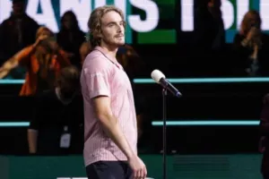 Τσιτσιπάς: «Εδειξα τι μπορώ να κάνω στο court»