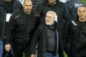 H πρώτη αντίδραση της πλευράς Σαββίδη