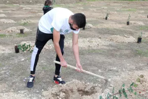 Ομόνοια / Έξι γκολ, 288 δέντρα (φώτος)