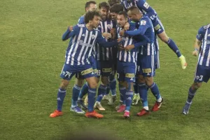 ΦΩΤΟΣ/“Τρελάθηκε” στο 2-1 ο “Χαμπίμπι”!