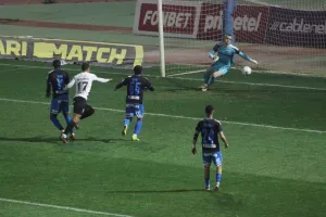 ΦΩΤΟΣ/Καρέ-καρέ το 2-1 της ΠΑΕΕΚ