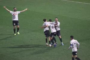 ΦΩΤΟΣ/Καρέ-καρέ το 2-1 της ΠΑΕΕΚ