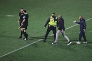 Διαμαρτυρίες του Μίλανιτς στον Φωτίου με τη λήξη (φώτος)