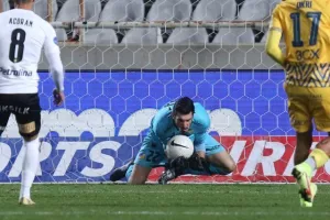 ΑΠΟΕΛ - ΑΕΚ: Την κέρδισε και την… έπιασε στην 2η θέση! (Φώτος)