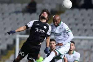Ομόνοια - Εθνικός: Οι πράσινοι τέσσερα δοκάρια, η Άχνα τρεις βαθμούς! (φώτος)