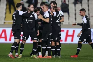 Ομόνοια - Εθνικός: Οι πράσινοι τέσσερα δοκάρια, η Άχνα τρεις βαθμούς! (φώτος)