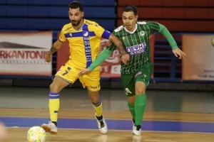 Μεγάλη νίκη της Ομόνοιας απέναντι στο αποδεκατισμένο ΑΠΟΕΛ (φώτος)
