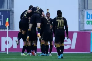 ΑΕΚ - ΑΕΛ: Το γύρισε, πλησίασε, φουλάρει! (φώτος)