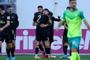 ΑΕΚ - ΑΕΛ: Το γύρισε, πλησίασε, φουλάρει! (φώτος)