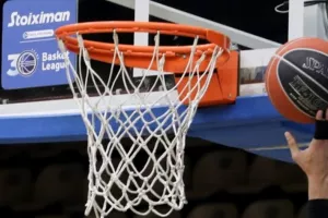 Κρούσμα κορωνοϊού σε ΑΕΚ και Περιστέρι