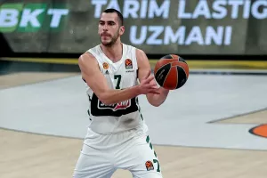 Εκτός αποστολής ο Μποχωρίδης, μέρος του προγράμματος ο Έβανς