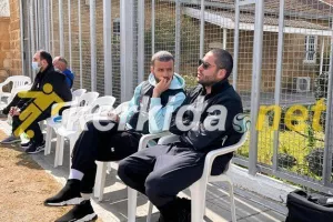 Τιμούρ και Παπαδόπουλος έπαιξαν μπάλα στις Κεντρικές Φυλακές (φώτος)