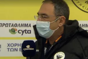 Κλεάνθης για διαιτησία: "Τι να πω στους παίκτες; Ισχύει ο κανόνας του αδύνατου"