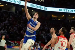 Έκανε «παρέλαση» στην Τουρκία και έβαλε… πλώρη για το Παγκόσμιο!