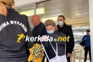 Τιμούρ και Παπαδόπουλος έπαιξαν μπάλα στις Κεντρικές Φυλακές (φώτος)