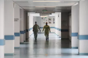 Παρασκευή/Πέντε θάνατοι-2304 νέα κρούσματα