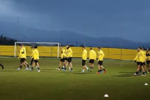 Με Αραούχο, αλλά όχι Μισελέν στη Λεωφόρο η ΑΕΚ