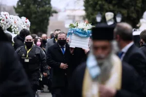 Το τελευταίο αντίο στον Άλκη (φώτος)