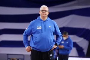 "Δεν κάνουμε υπολογισμούς, στόχος η νίκη σε όλα τα παιχνίδια"